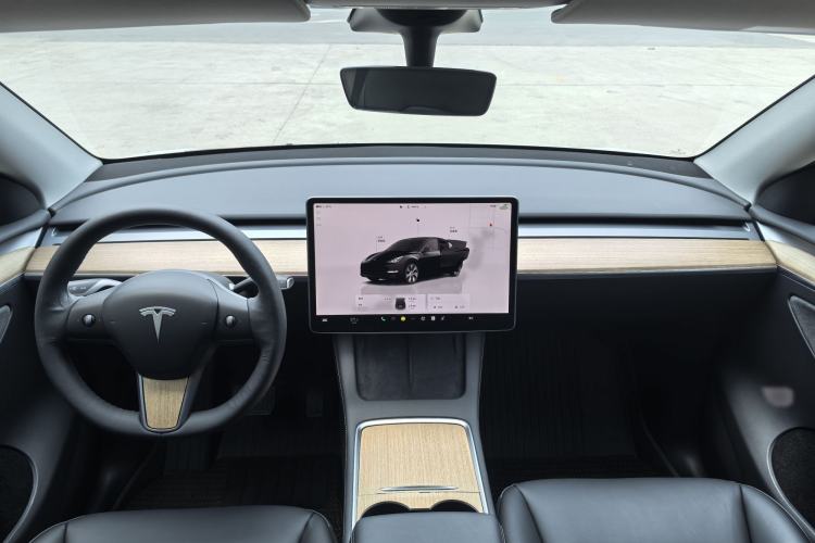 Used Tesla Model Y 2022 Revised Version Rear-Wheel Drive Interior 3
