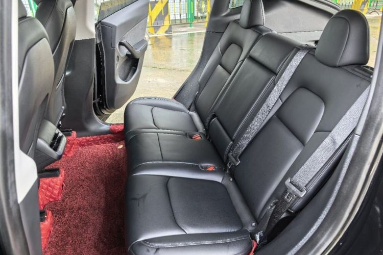 Used Tesla Model Y 2022 Revised Version Rear-Wheel Drive Interior 4