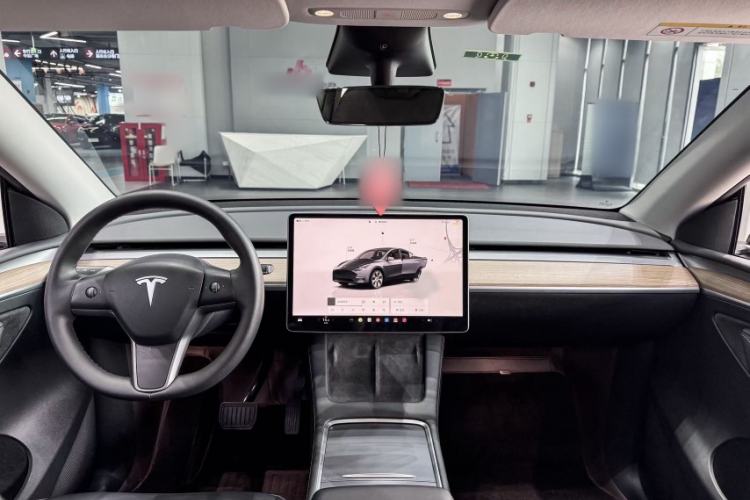 Used Tesla Model Y 2022 Revised Version Rear-Wheel Drive Interior 4