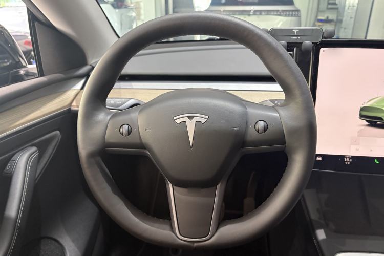 Used Tesla Model Y 2022 Revised Version Rear-Wheel Drive Interior 4