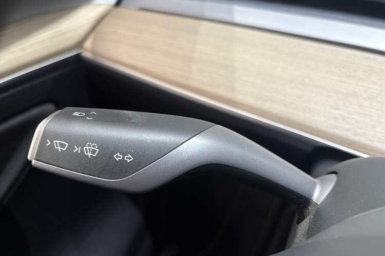 Used Tesla Model Y 2022 Revised Version Rear-Wheel Drive Interior 7