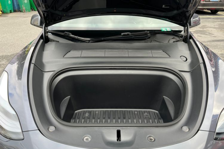 Used Tesla Model Y 2022 Revised Version Rear-Wheel Drive Interior 9