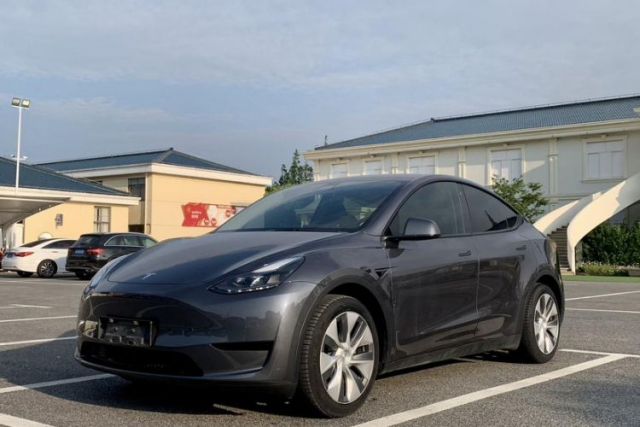 Used Tesla Model Y 2022 Rear-Wheel-Drive Version