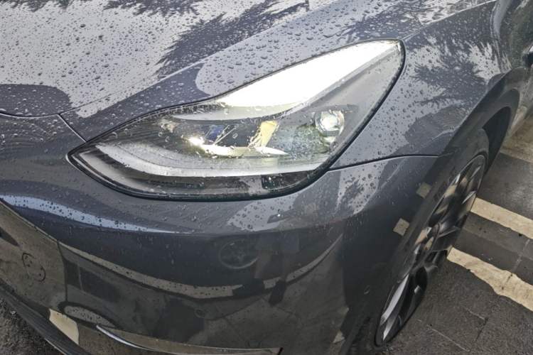 Used Tesla Model Y 2022 Performance High-Performance All-Wheel-Drive Version Left Front Headlight