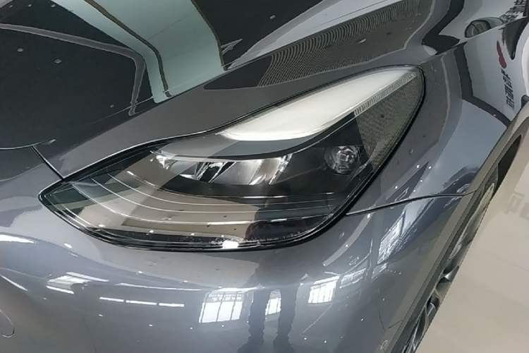 Used Tesla Model Y 2022 Performance High-Performance All-Wheel-Drive Version Left Front Headlight