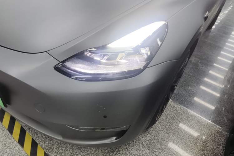 Used Tesla Model Y 2022 Long-Range All-Wheel-Drive Version Left Front Headlight