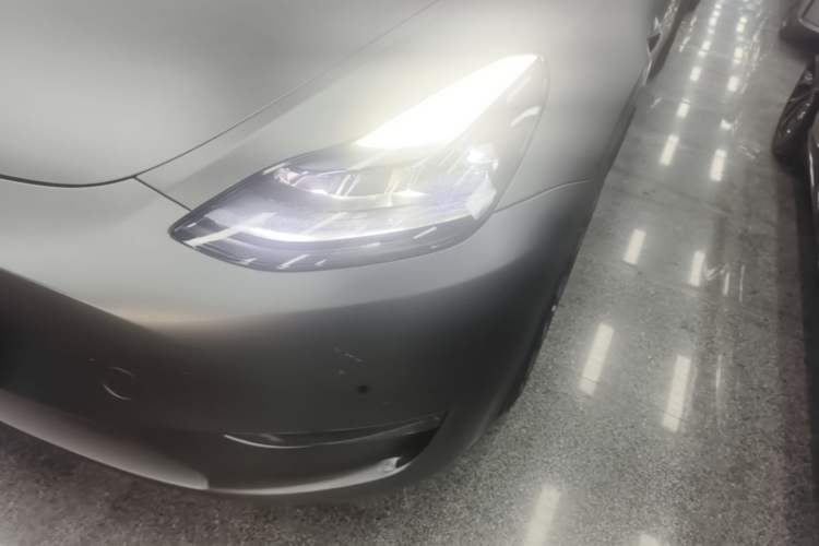 Used Tesla Model Y 2022 Long-Range All-Wheel-Drive Version Left Front Headlight