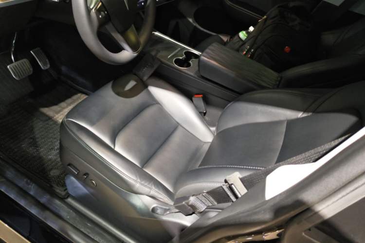 Used Tesla Model Y 2022 Revised Version Rear-Wheel Drive Left Front Seat