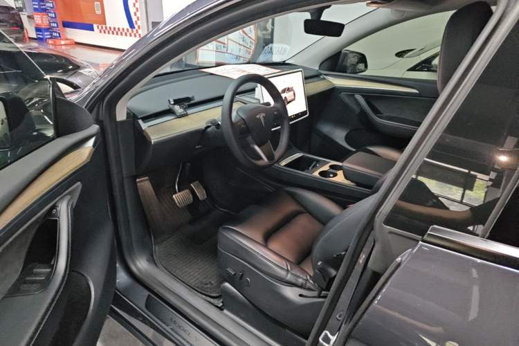 Used Tesla Model Y 2022 Revised Version Rear-Wheel Drive Left Front Seat