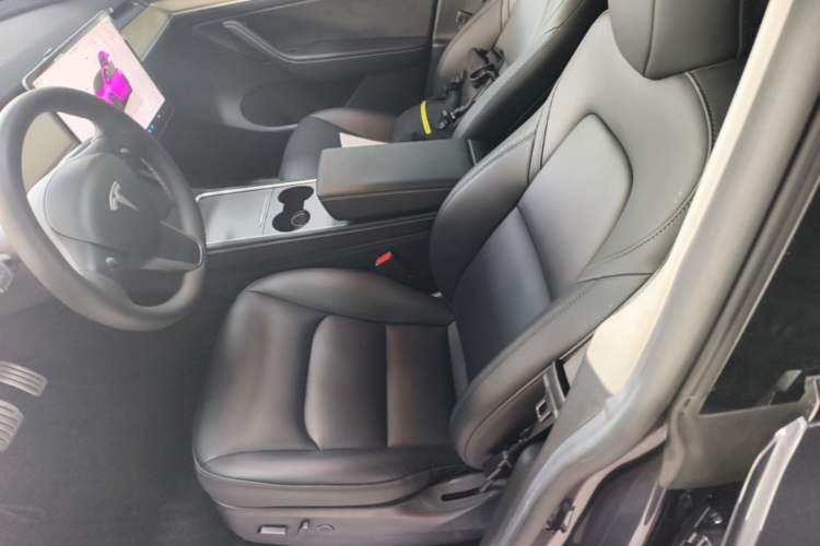 Used Tesla Model Y 2022 Performance High-Performance All-Wheel-Drive Version Left Front Seat