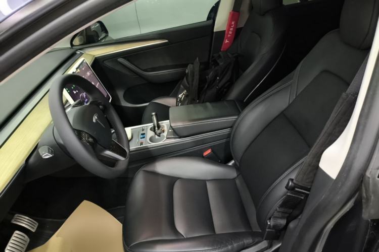 Used Tesla Model Y 2022 Performance High-Performance All-Wheel-Drive Version Left Front Seat