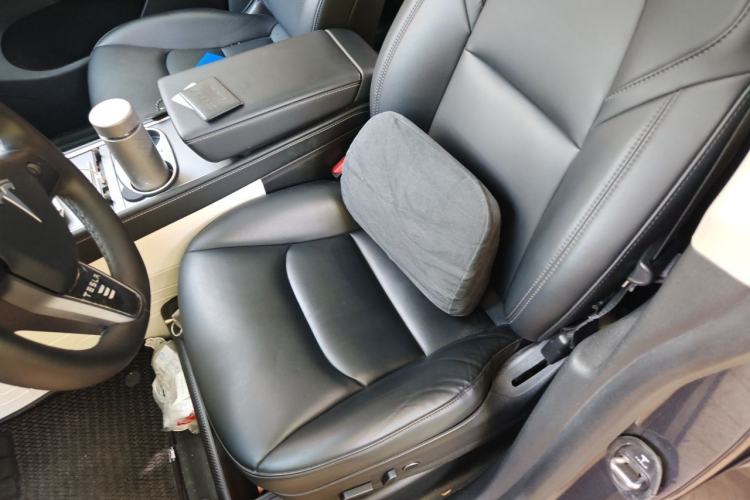 Used Tesla Model Y 2022 Rear-Wheel-Drive Version Left Front Seat