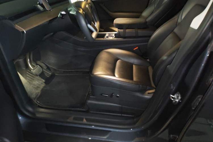 Used Tesla Model Y 2022 Revised Version Rear-Wheel Drive Left Front Seat