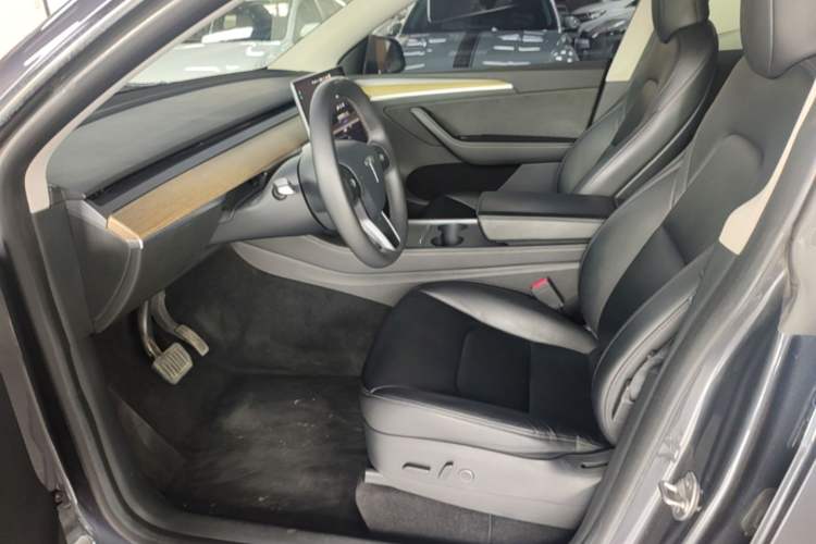 Used Tesla Model Y 2022 Revised Version Rear-Wheel Drive Left Front Seat