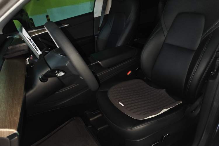 Used Tesla Model Y 2022 Revised Version Rear-Wheel Drive Left Front Seat