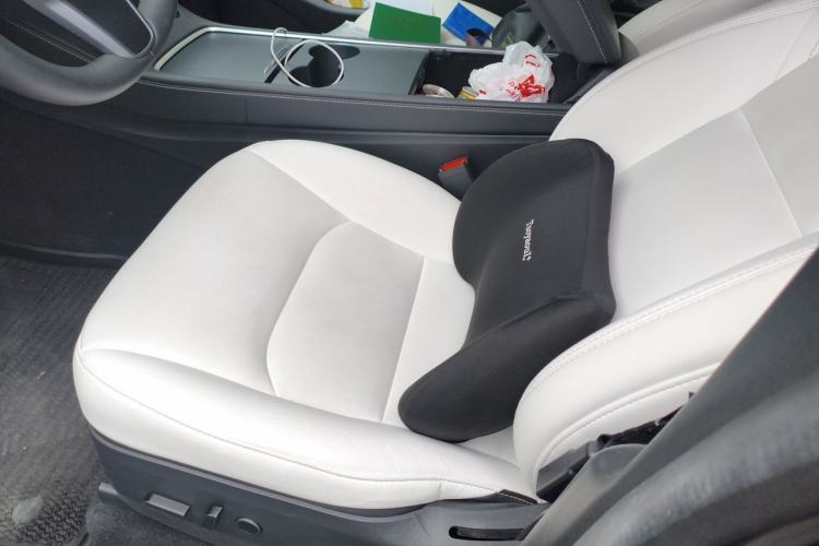Used Tesla Model Y 2022 Rear-Wheel-Drive Version Left Front Seat