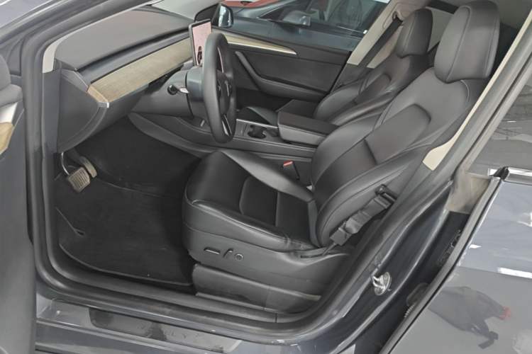 Used Tesla Model Y 2022 Revised Version Rear-Wheel Drive Left Front Seat