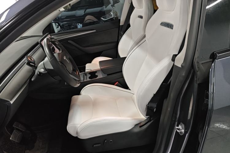 Used Tesla Model Y 2022 Performance High-Performance All-Wheel-Drive Version Left Front Seat