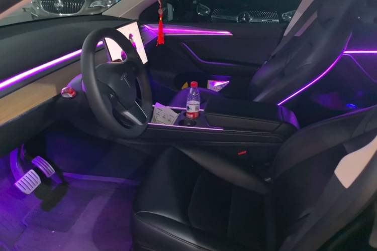 Used Tesla Model Y 2022 Performance High-Performance All-Wheel-Drive Version Left Front Seat