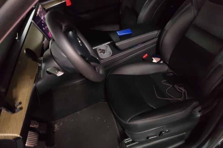 Used Tesla Model Y 2022 Revised Version Rear-Wheel Drive Left Front Seat