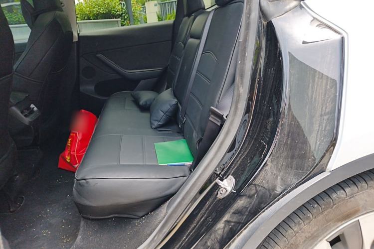Used Tesla Model Y 2022 Rear-Wheel-Drive Version Left Rear Seat