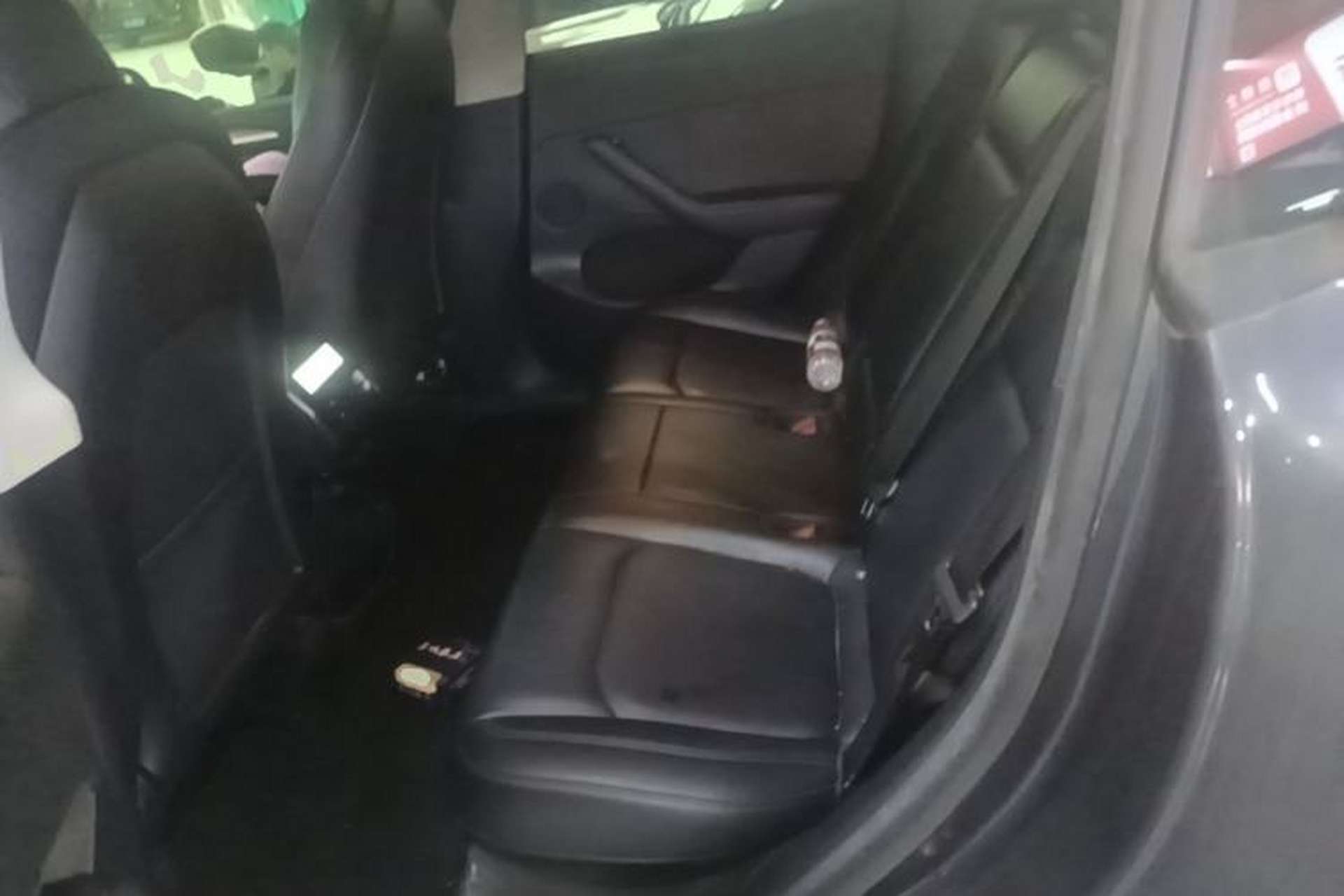 Used Tesla Model Y 2022 Rear-Wheel-Drive Version Left Rear Seat