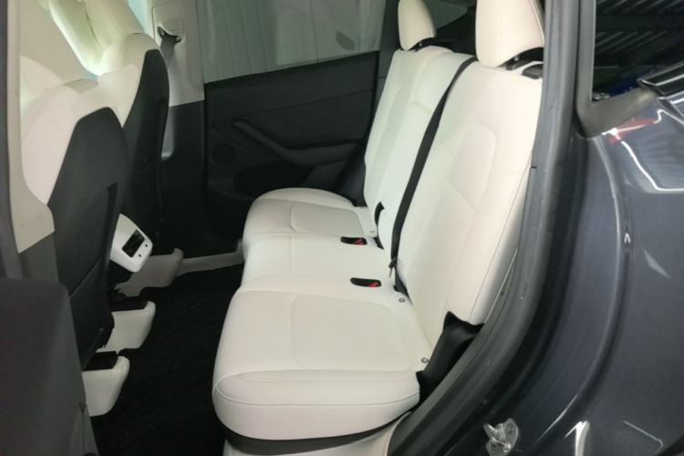Used Tesla Model Y 2022 Revised Version Rear-Wheel Drive Left Rear Seat
