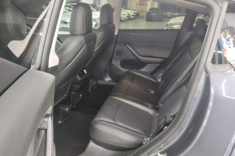 Used Tesla Model Y 2022 Revised Version Rear-Wheel Drive Left Rear Seat