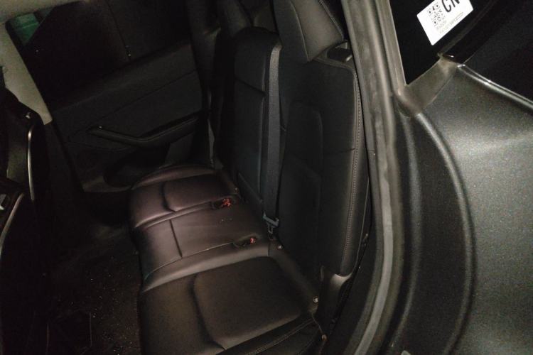 Used Tesla Model Y 2022 Revised Version Rear-Wheel Drive Left Rear Seat