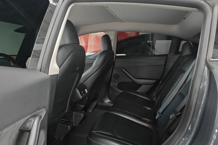 Used Tesla Model Y 2022 Revised Version Rear-Wheel Drive Left Rear Seat