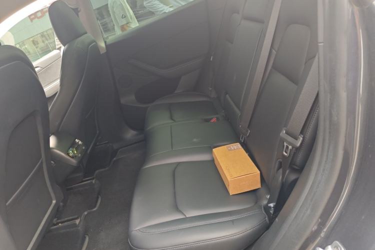 Used Tesla Model Y 2022 Revised Version Rear-Wheel Drive Left Rear Seat