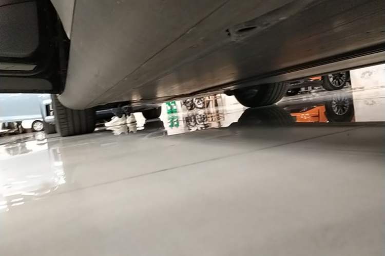Used Tesla Model Y 2022 Rear-Wheel-Drive Version Left Side Sill