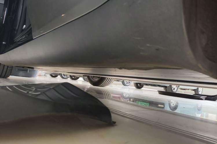 Used Tesla Model Y 2022 Rear-Wheel-Drive Version Left Side Sill