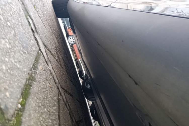 Used Tesla Model Y 2022 Rear-Wheel-Drive Version Left Side Sill