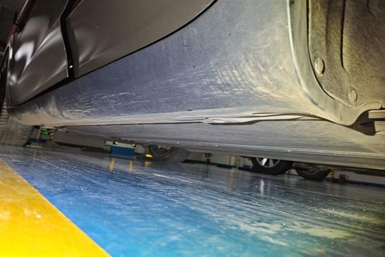 Used Tesla Model Y 2022 Revised Version Rear-Wheel Drive Left Side Sill