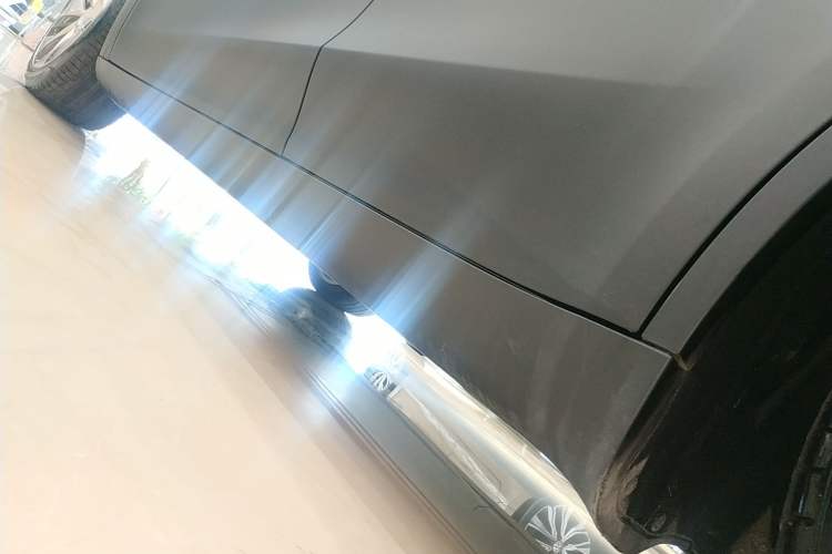 Used Tesla Model Y 2022 Rear-Wheel-Drive Version Left Side Sill
