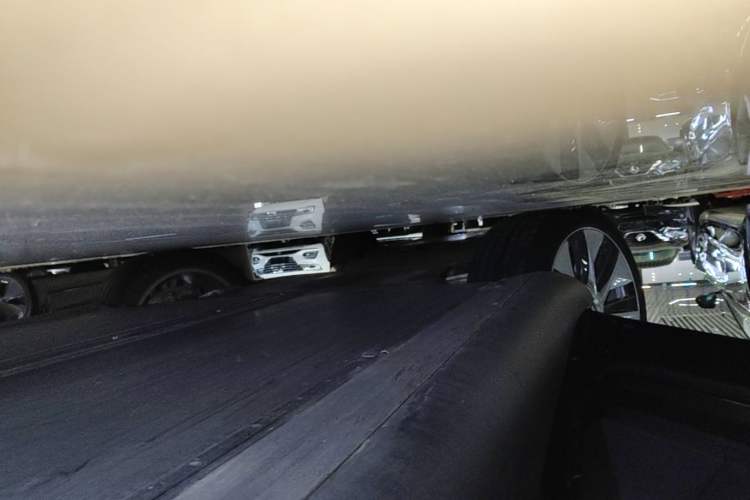 Used Tesla Model Y 2022 Rear-Wheel-Drive Version Left Side Sill
