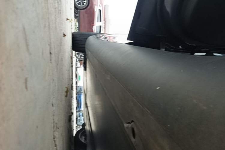 Used Tesla Model Y 2022 Rear-Wheel-Drive Version Left Side Sill