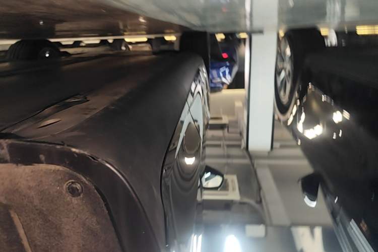 Used Tesla Model Y 2022 Revised Version Rear-Wheel Drive Left Side Sill