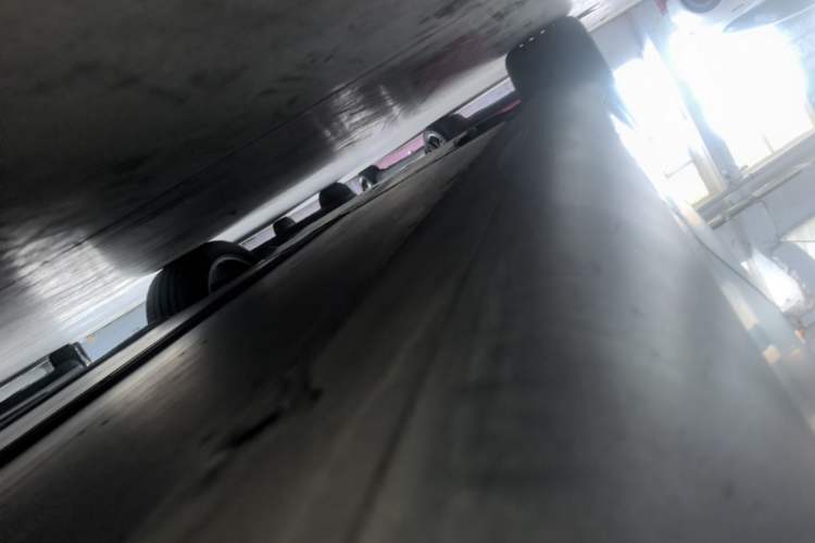 Used Tesla Model Y 2022 Revised Version Rear-Wheel Drive Left Side Sill