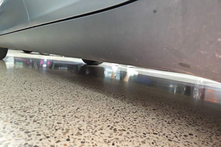 Used Tesla Model Y 2022 Revised Version Rear-Wheel Drive Left Side Sill