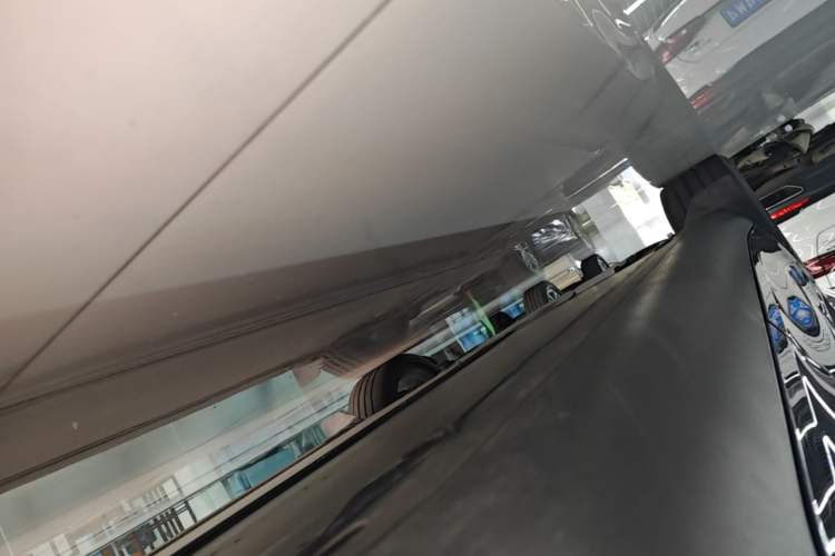 Used Tesla Model Y 2022 Revised Version Rear-Wheel Drive Left Side Sill