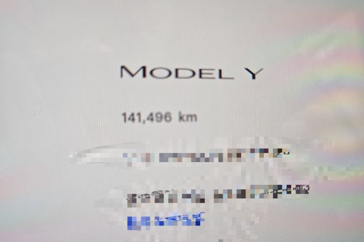 Used Tesla Model Y 2022 Rear-Wheel-Drive Version Odometer Close Up