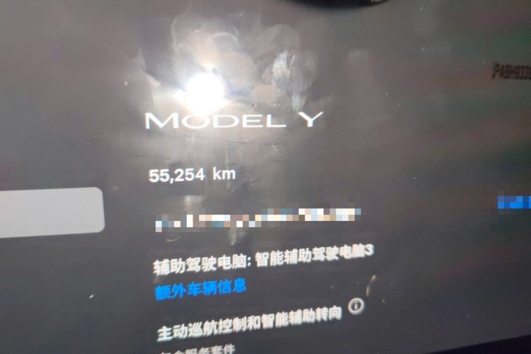 Used Tesla Model Y 2022 Revised Version Rear-Wheel Drive Odometer Close Up