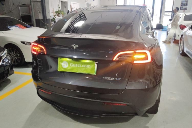 Used Tesla Model Y 2022 Performance High-Performance All-Wheel-Drive Version Rear