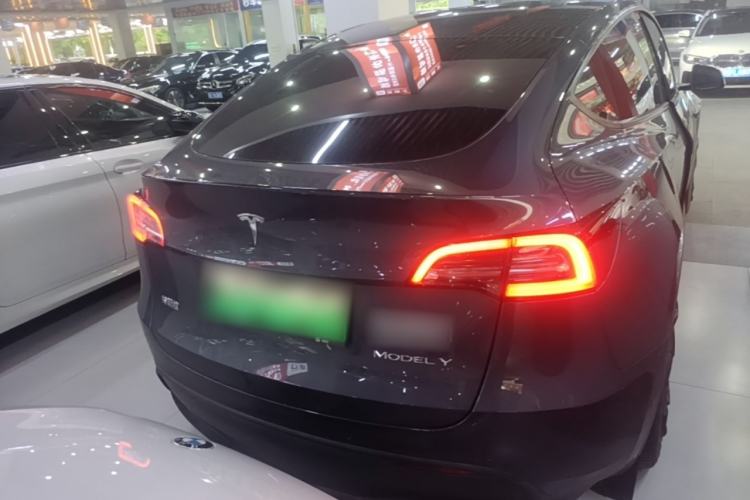 Used Tesla Model Y 2022 Rear-Wheel-Drive Version Rear