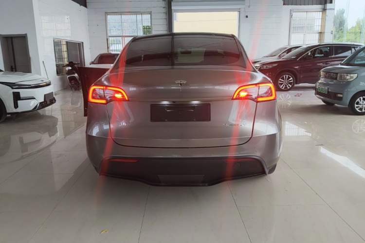 Used Tesla Model Y 2022 Rear-Wheel-Drive Version Rear