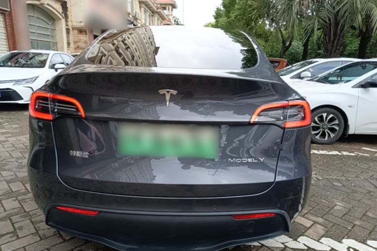 Used Tesla Model Y 2022 Rear-Wheel-Drive Version Rear