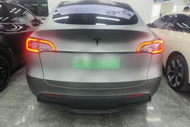 Used Tesla Model Y 2022 Long-Range All-Wheel-Drive Version Rear