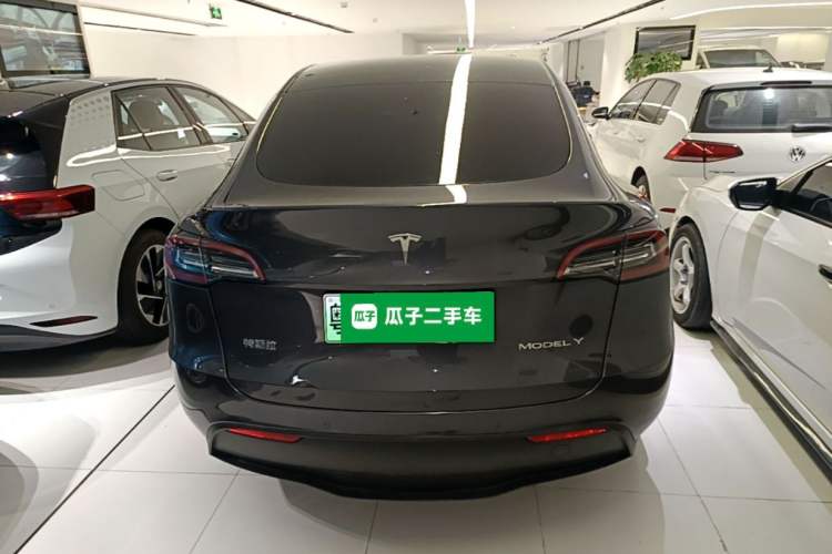 Used Tesla Model Y 2022 Rear-Wheel-Drive Version Rear